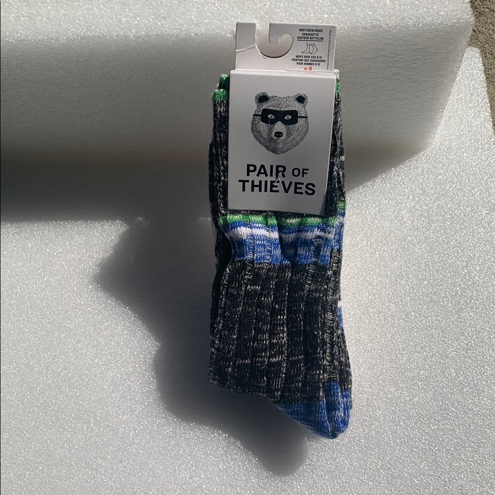 🆕 Pair of Thieves Men's Multicolor Socks
